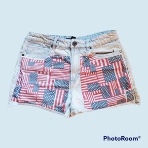 Forever 21 High Waisted Denim *Fourth of July Special!* Flag Shorts Size 29